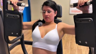 Nerd girl with glasses gets excited in the gym and fucks her gym crush
